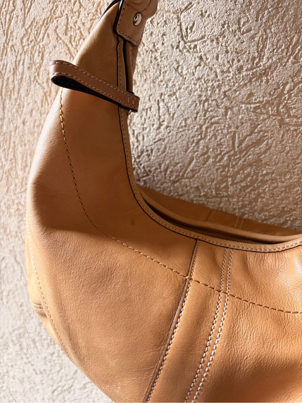 Coach SoHo leather shoulder bag - Picture 5 of 12